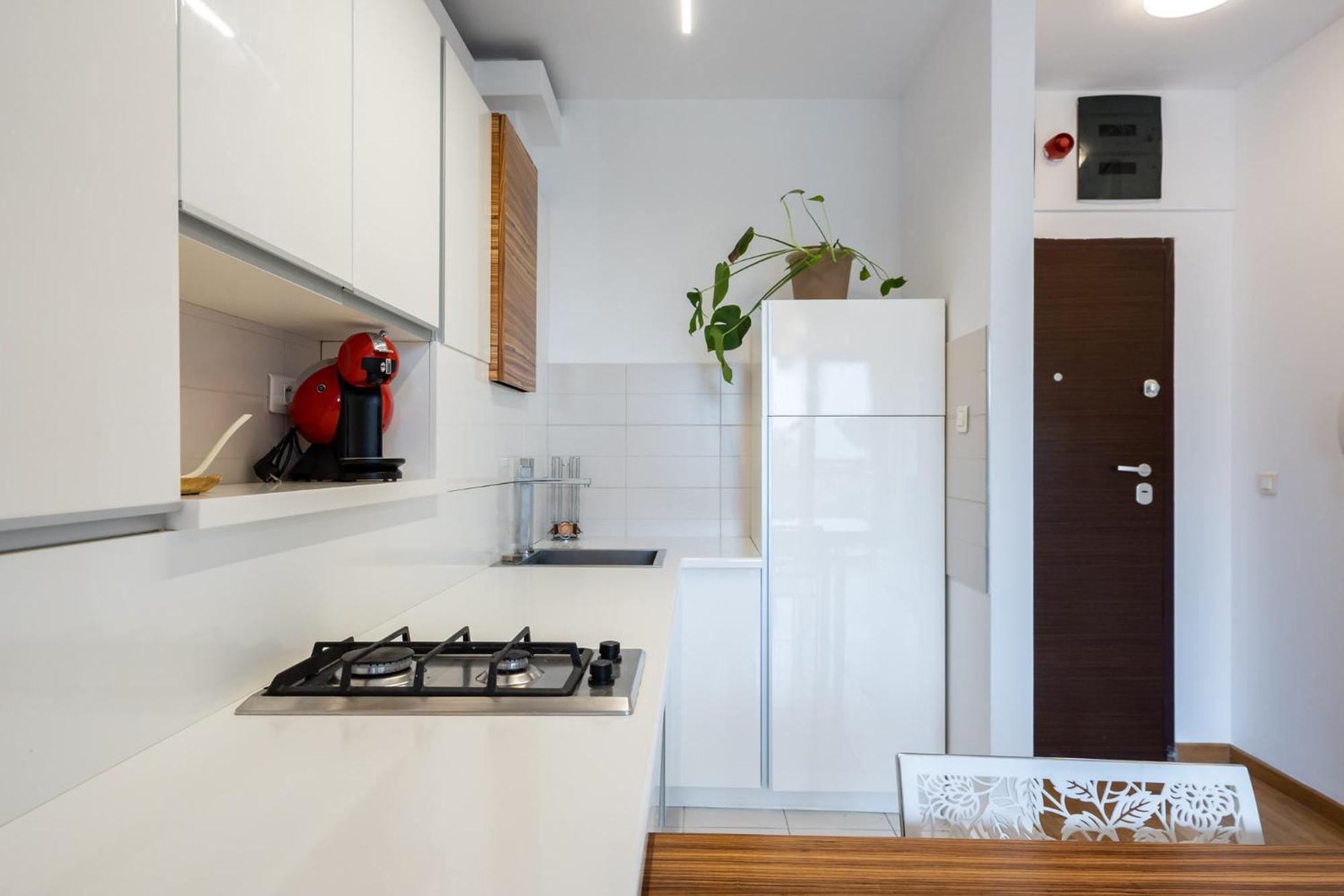 Lazynest - Modern Apartment With Parking & Balcony Βουκουρέστι Εξωτερικό φωτογραφία